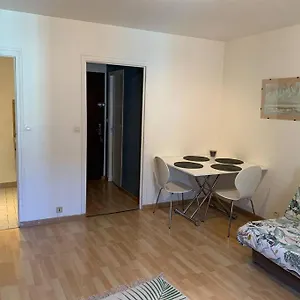 https://aubenas-plein-centre-tout-pres-du-chateau.hotels-rhonealpes.com