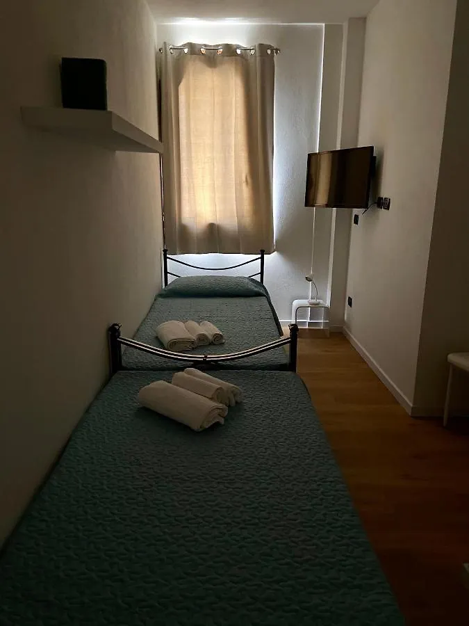 アパート アルゲーロAda'S Houseアパートメント イタリア